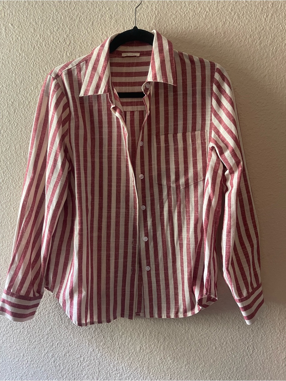 LA MIEL Red and White Vertical Stripe Casual Button-Down Shirt